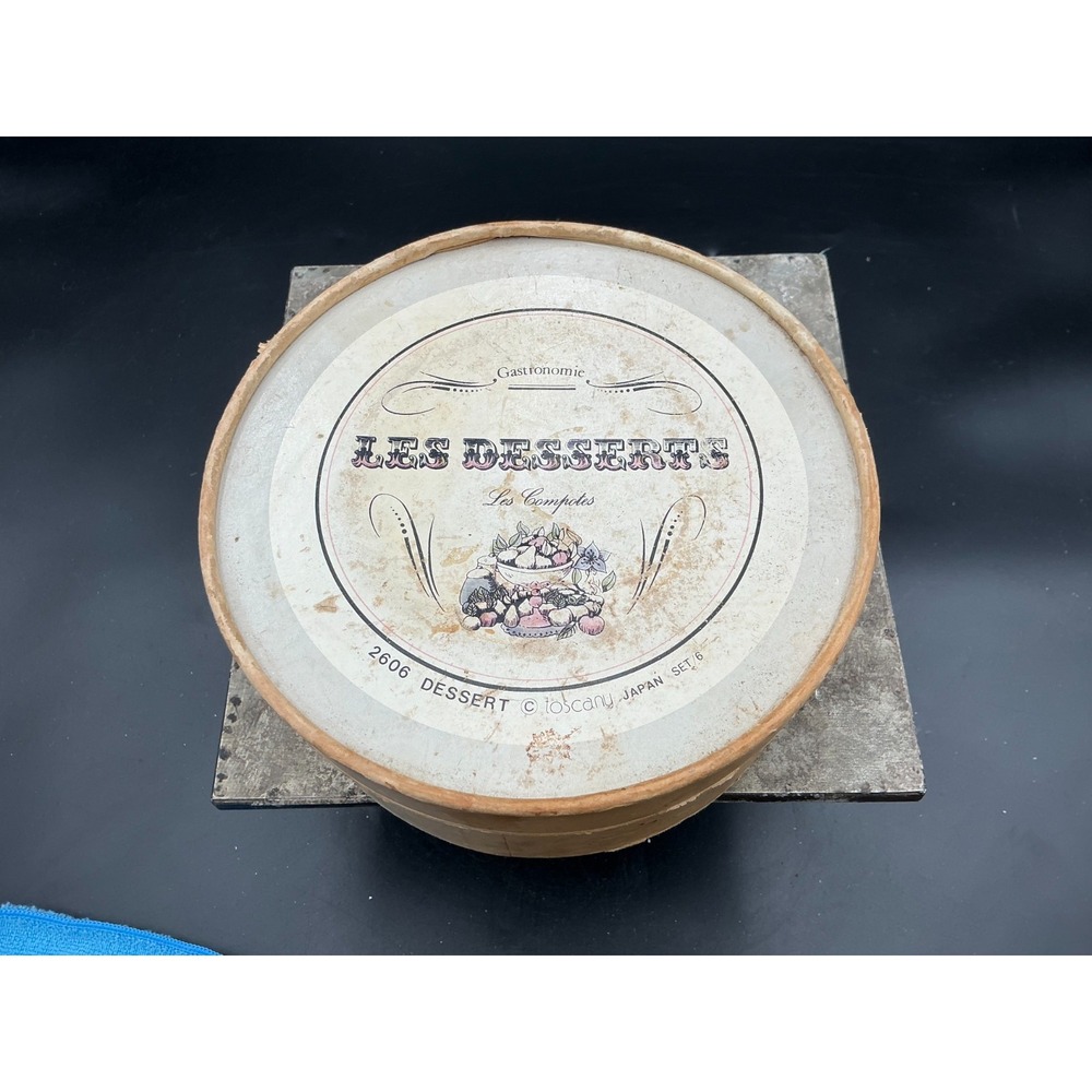 Vintage The Toscany Collection Les Desserts Plates Set of 5 Ceramic With Box